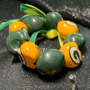 Green Bay Packers Kukui Nut Bracelet and Earrings